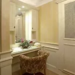 Hotel Westcourt